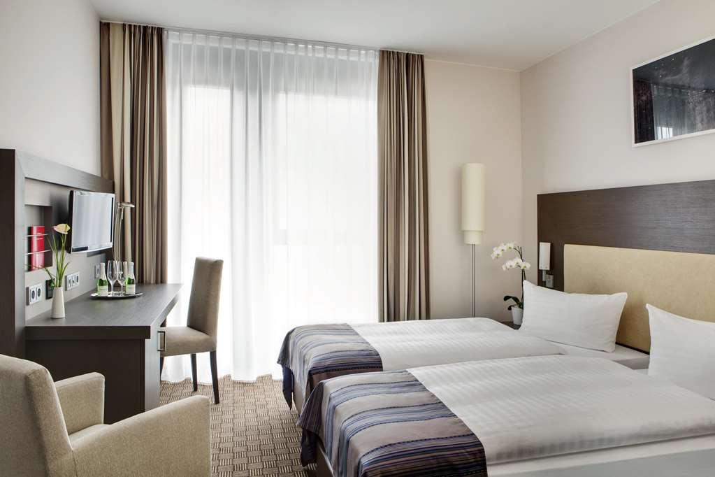 อินเตอร์ซิตี้โฮเต็ล ฮัมบูร์ก ดัมม์ทอร์ - เมสเซอ Hotel ห้อง รูปภาพ