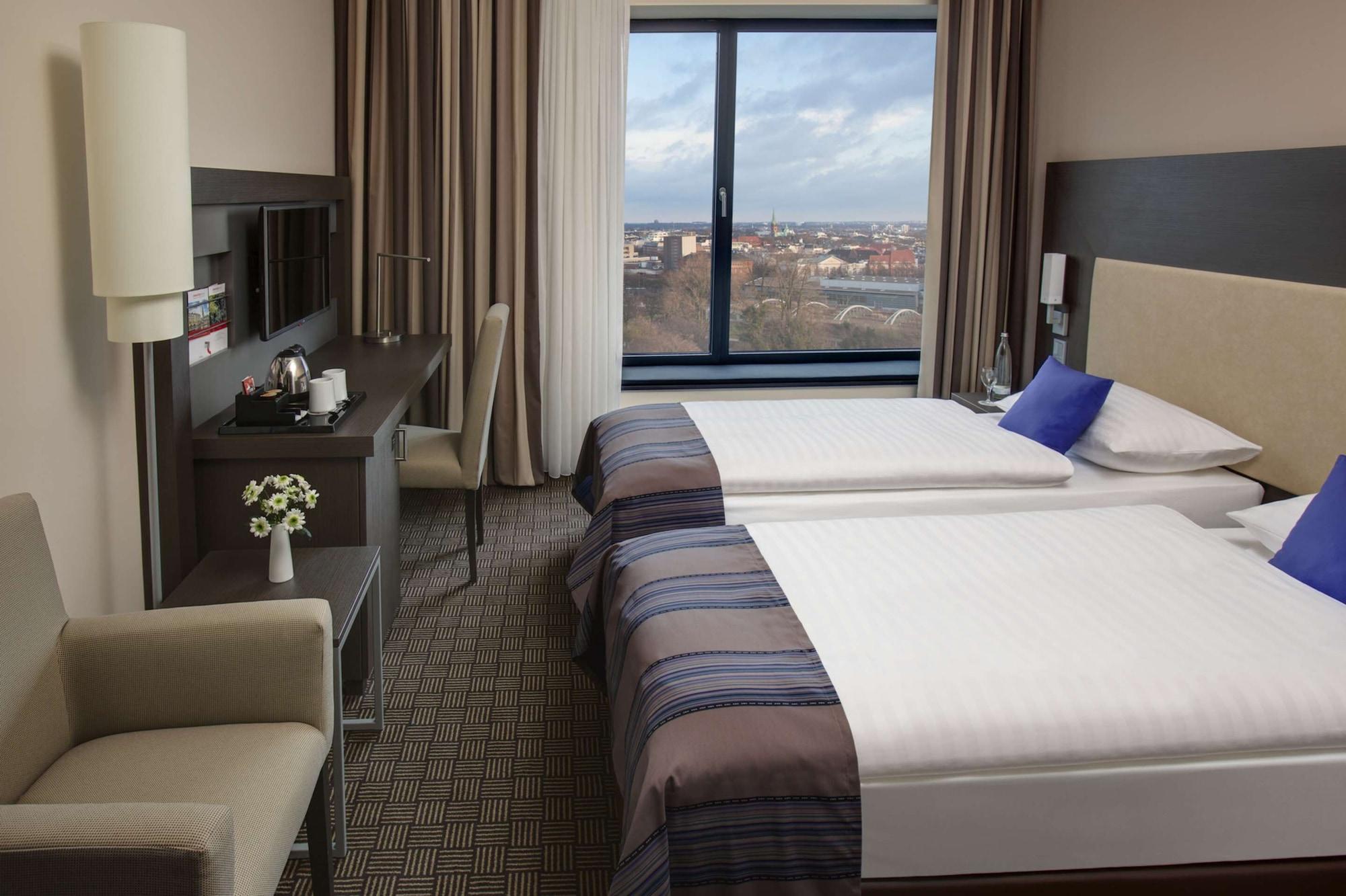 อินเตอร์ซิตี้โฮเต็ล ฮัมบูร์ก ดัมม์ทอร์ - เมสเซอ Hotel ภายนอก รูปภาพ
